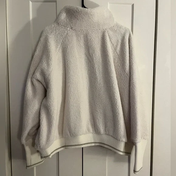 NWT Athleta Tugga Sherpa Jacket - Picture 4 of 8